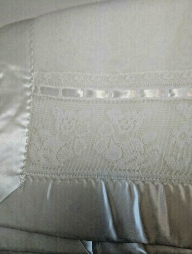 Vtg quiltex 50x40 - 50x40, white